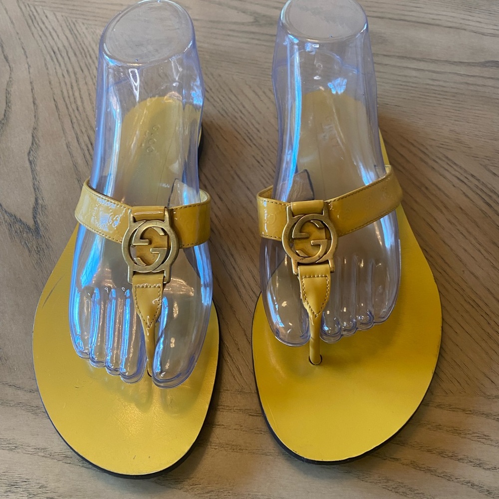 ❤️ Authentic Gucci Sandals,